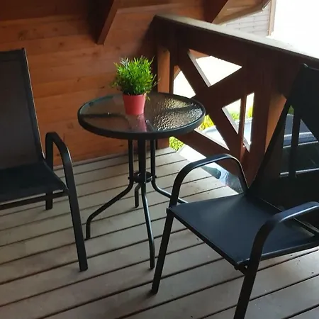 Willa Na Cichej Leśniewo *